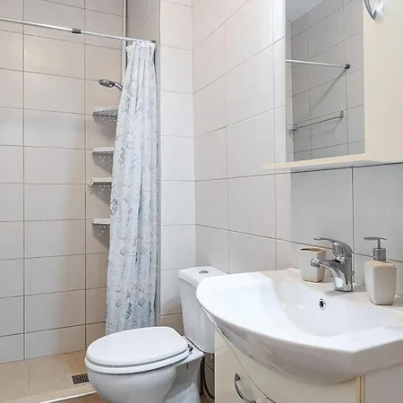 Niohori Little House Apartment