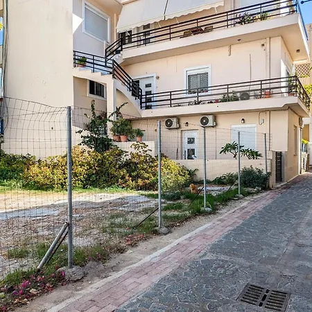 Niohori Little House Apartment